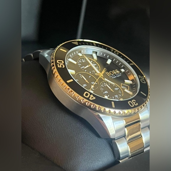 HB1513908 - Hugo Boss Men’s Admiral Watch - Picture 7 of 11